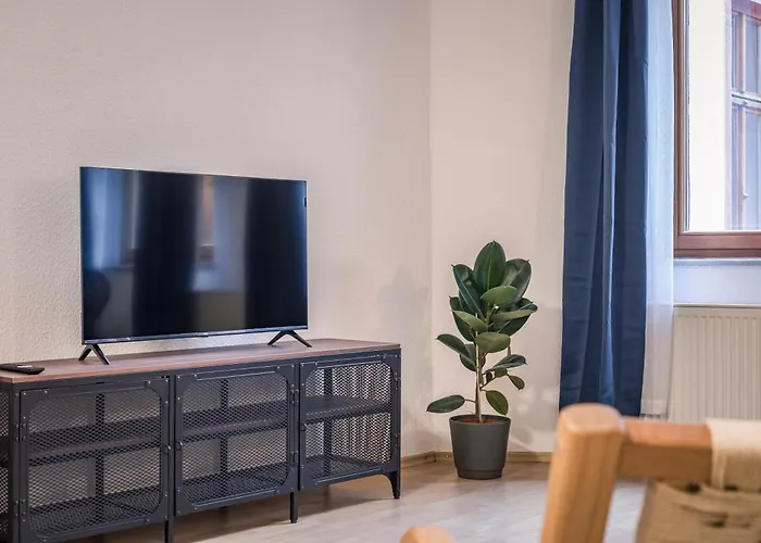 Grosszuegiges Altbau-apartment - 2 Schlafzimmer - Hasselbachplatz Апартаменты